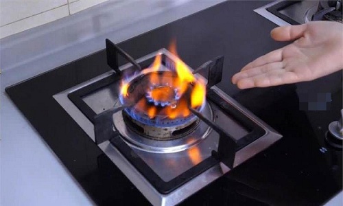 Nguyên nhân và khắc phục bếp gas bị lửa đỏ